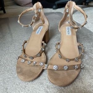 Steve Madden Size 9 Tan heeled sandals with crystal flowers
